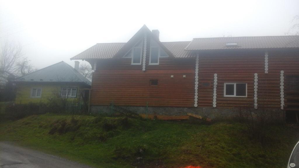 Садиба Під Гострою Zhdeniievo Exterior photo